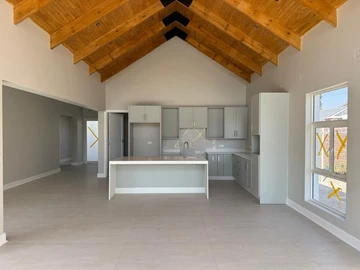 5 Unit Townhouse Complex