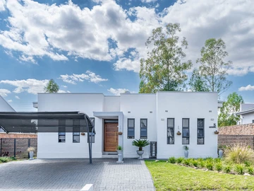 3 Bedroom Townhouse Complex