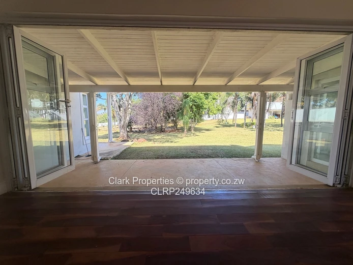 RARE FIND - Fabulous Townhouse on 2000sqm
