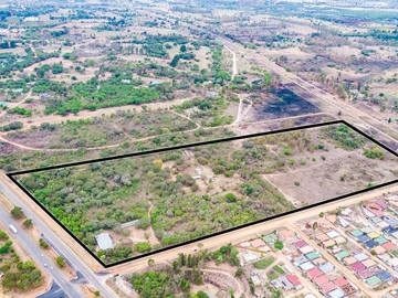 Prime 18.7 Hectares With Mutare Road Frontage