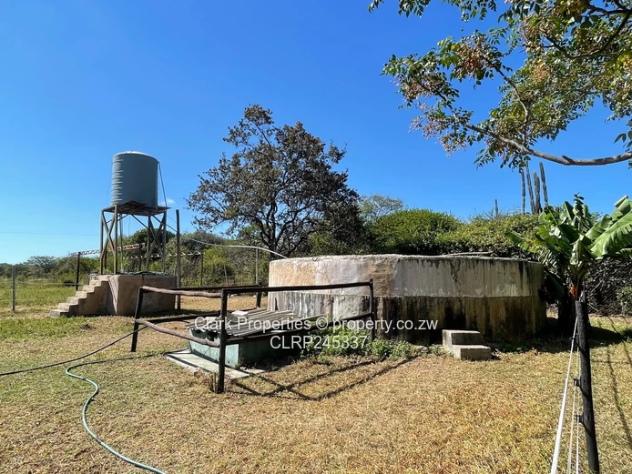 Multipurpose Farm Close To Bulawayo