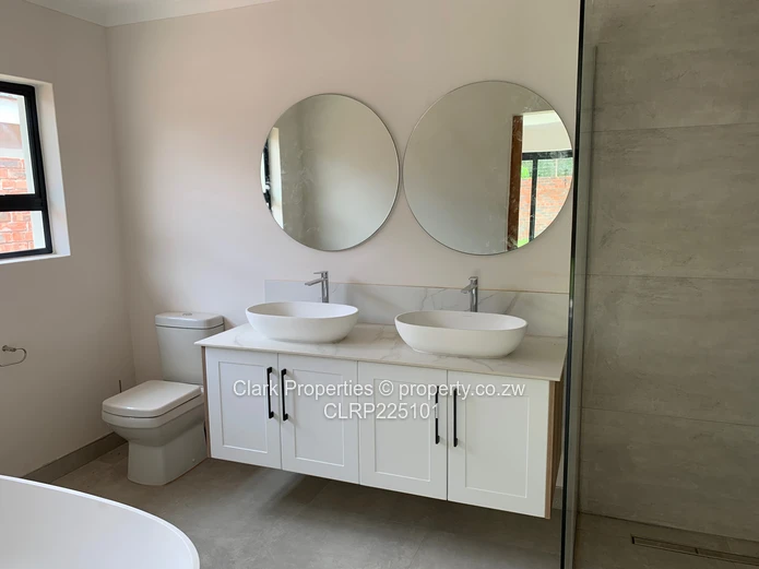 MODERN TOWNHOUSES, Great Investment 