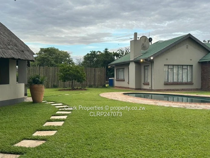 Expansive 4-Acre Property, Smallholding Lifestyle