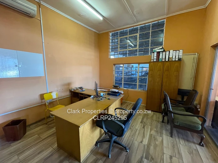 Exceptional warehouse with generous yard space