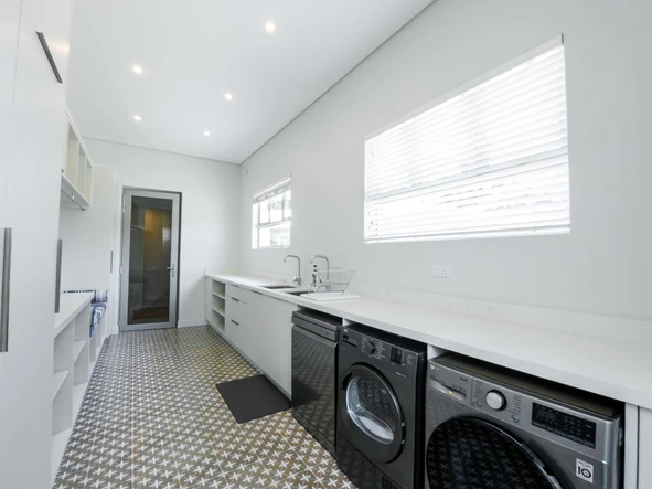 4 Bedroom Townhouse Complex