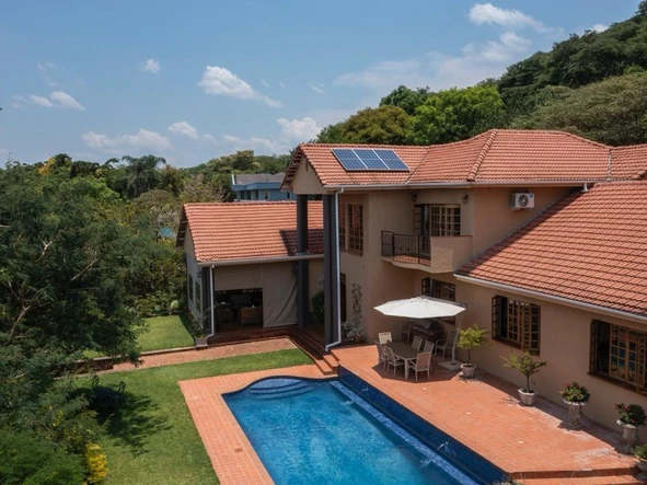 Prestigious Family Home!