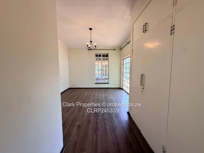 Secure 3 Bedroom Home In Avondale