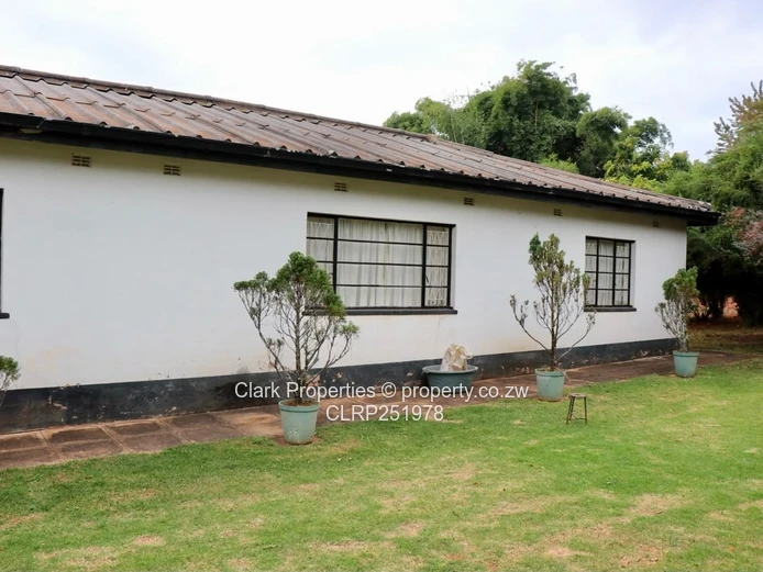 Fully Furnished 5-Bed Holiday Retreat (Sole Mandate)